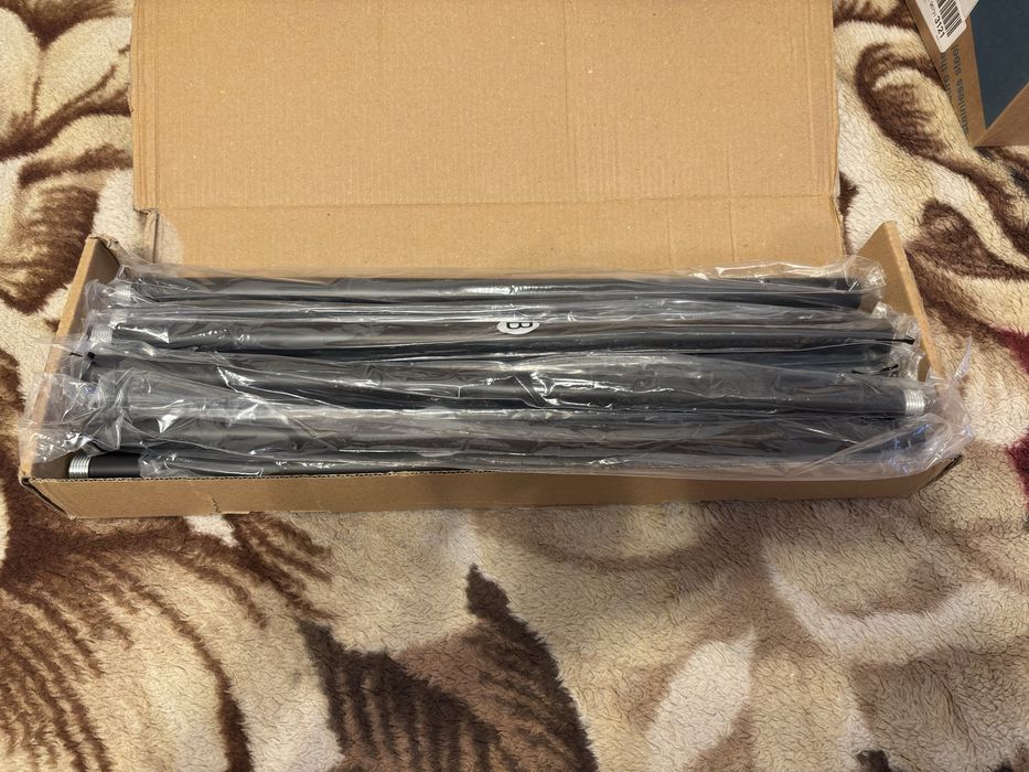 GEEBOBO Карниз для штор чорний 76-305 см, регульований