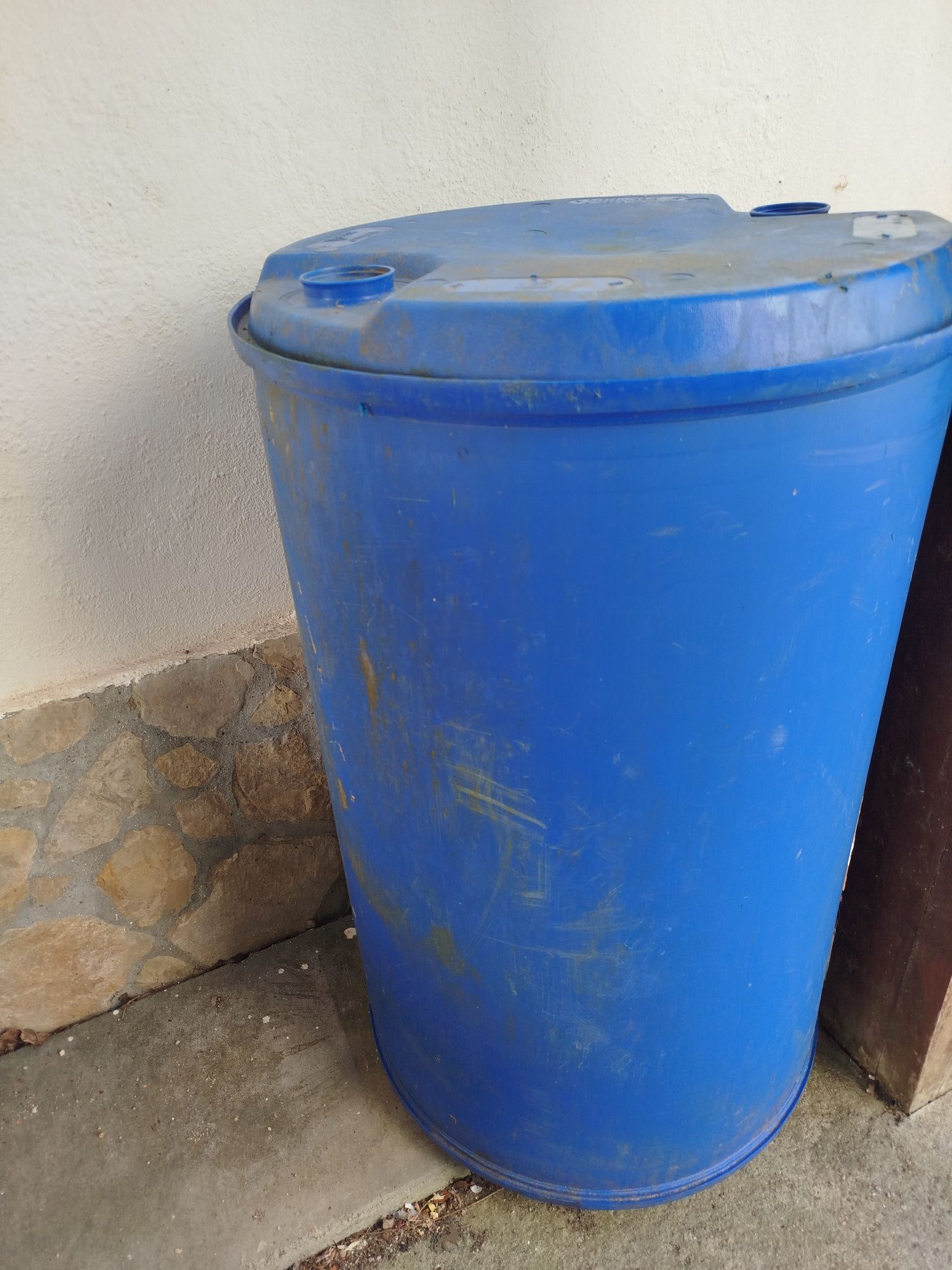 Barril de plástico