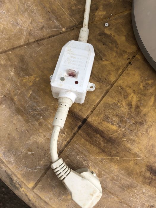 Бойлер- водонагреватель 30 литров