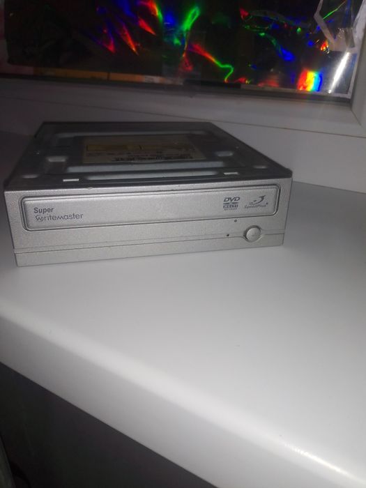 Жёсткий диск Hitachi Deskstar 82.3 ГБ