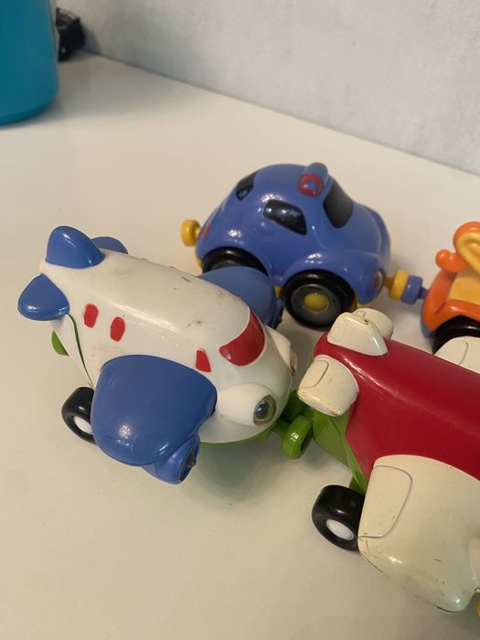 машинки та літачки