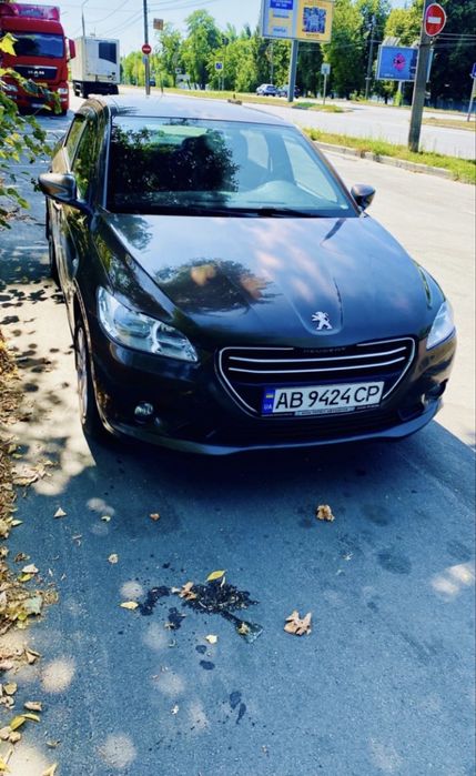 Продам автомобіль Peugeot 301