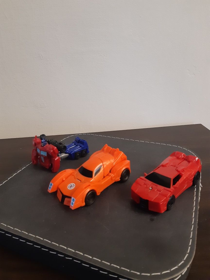 Transformers 3 sztuki zestaw figurki samochody