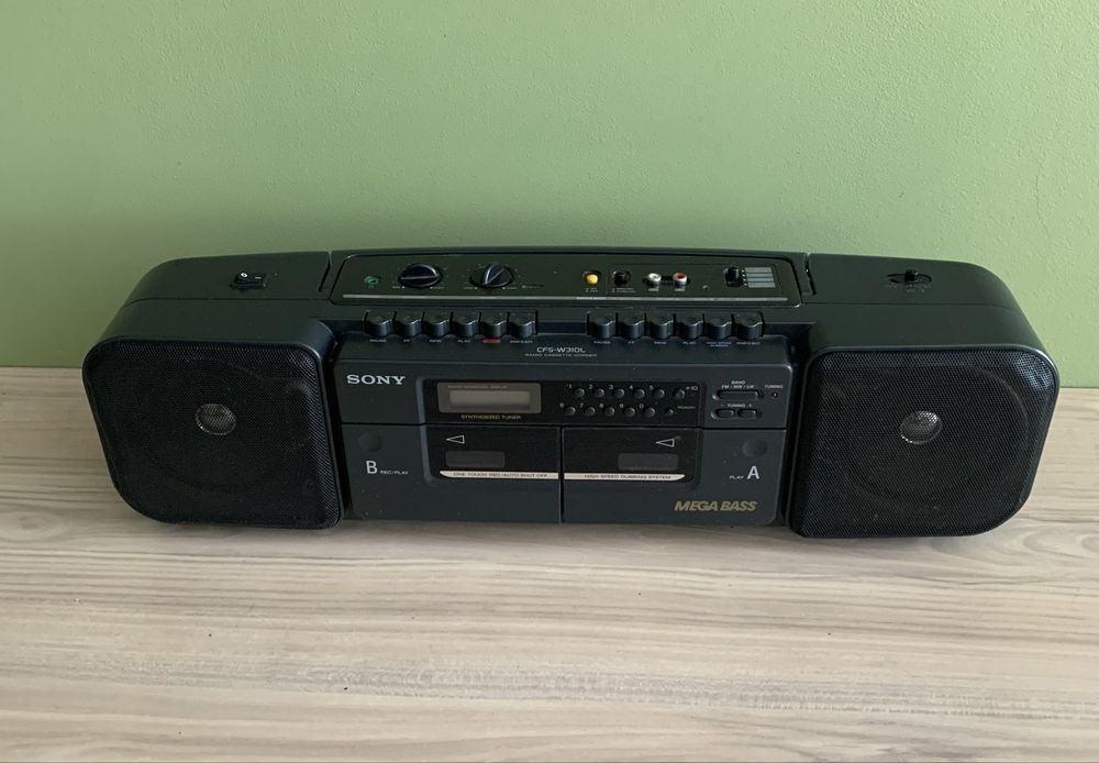 Магнітофон Sony CFS-W310l