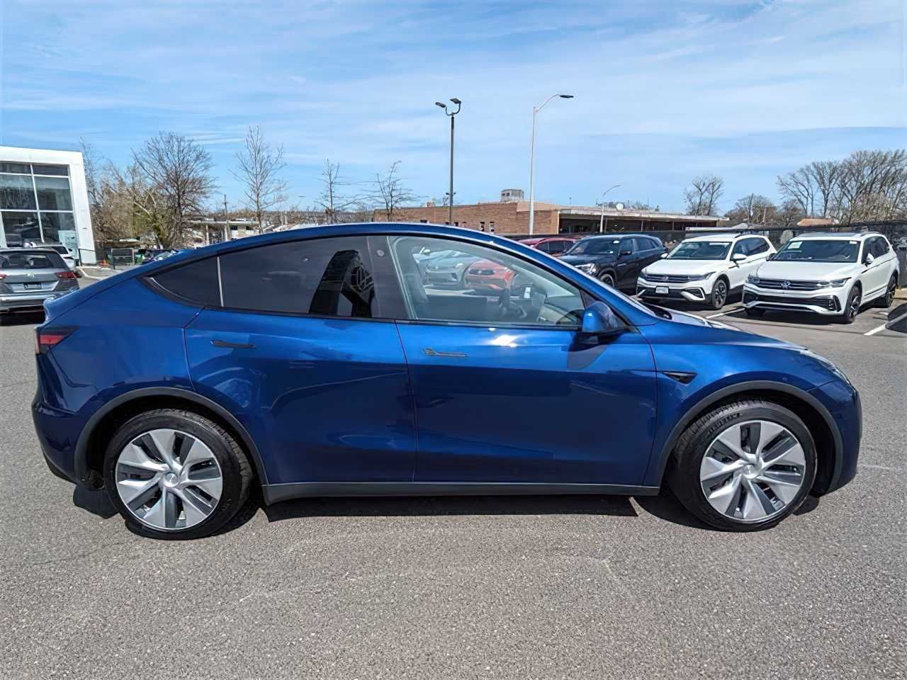 Tesla Model Y 2021