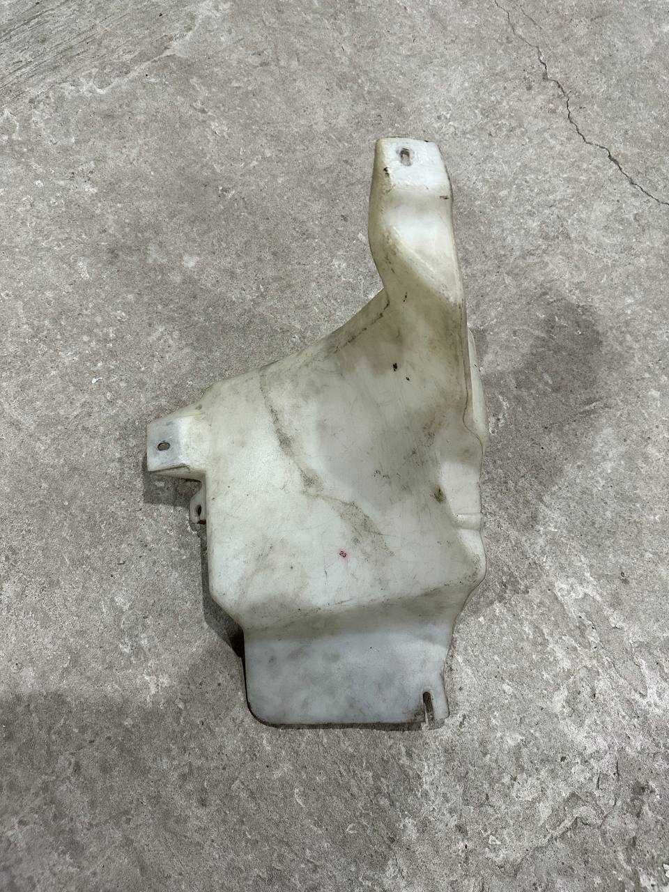 Бачок омывателя Opel Sintra. 10293184