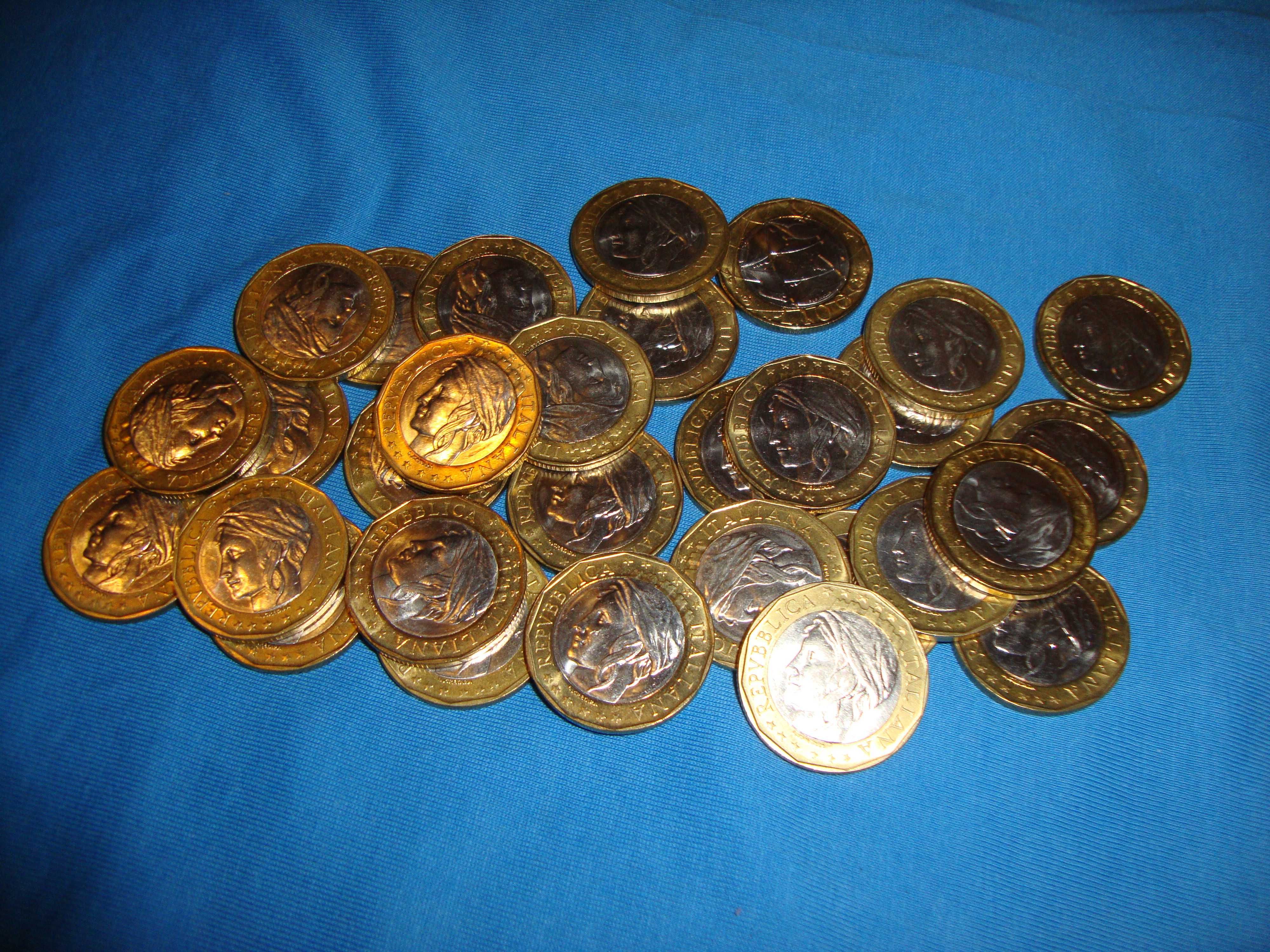 Монеты Италии - Итальянские 1000 лир UNC 30 монет 97-98г одним лотом !