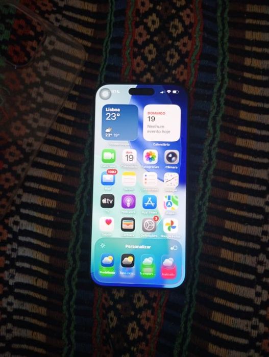 Iphone 16 pro max semi-novo