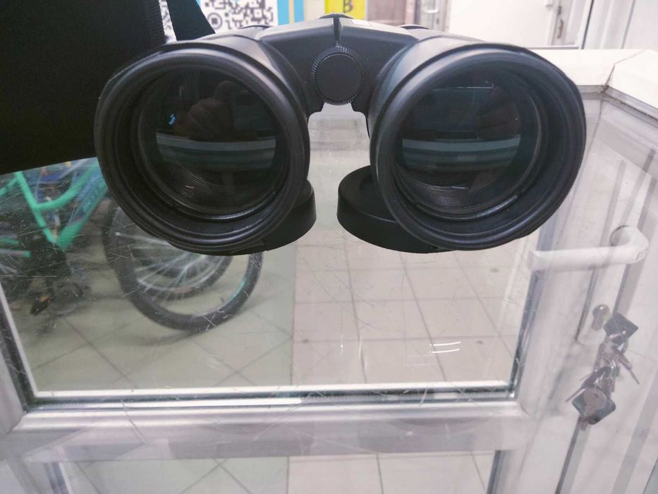 Бінокль LIGHTVIEW 10X42