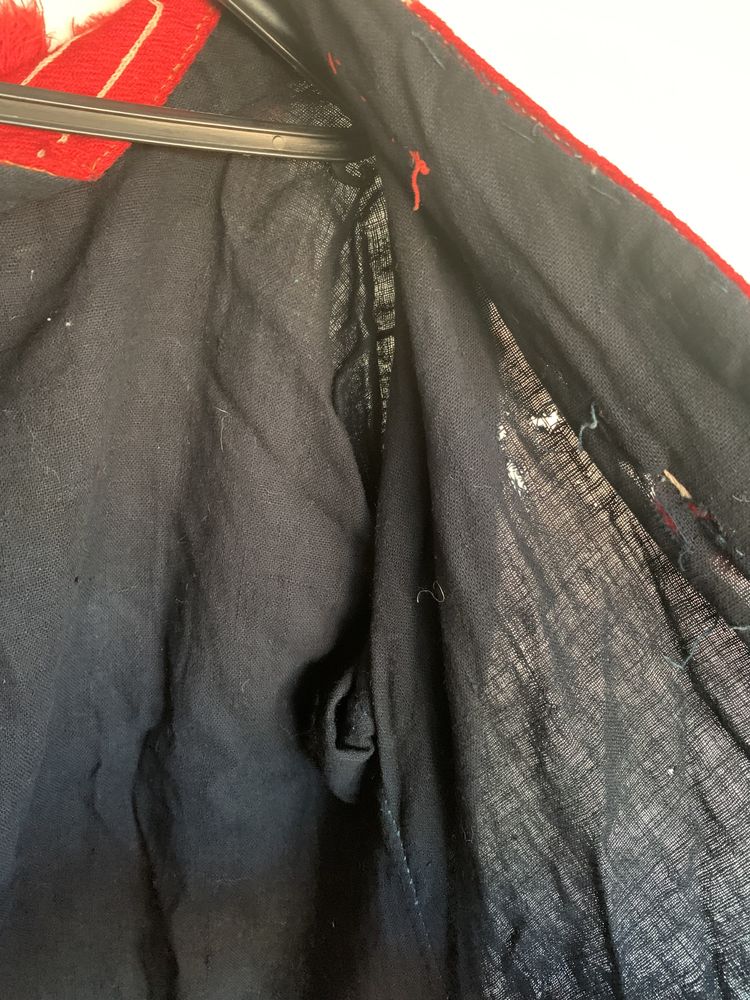 Traje muito antigo
