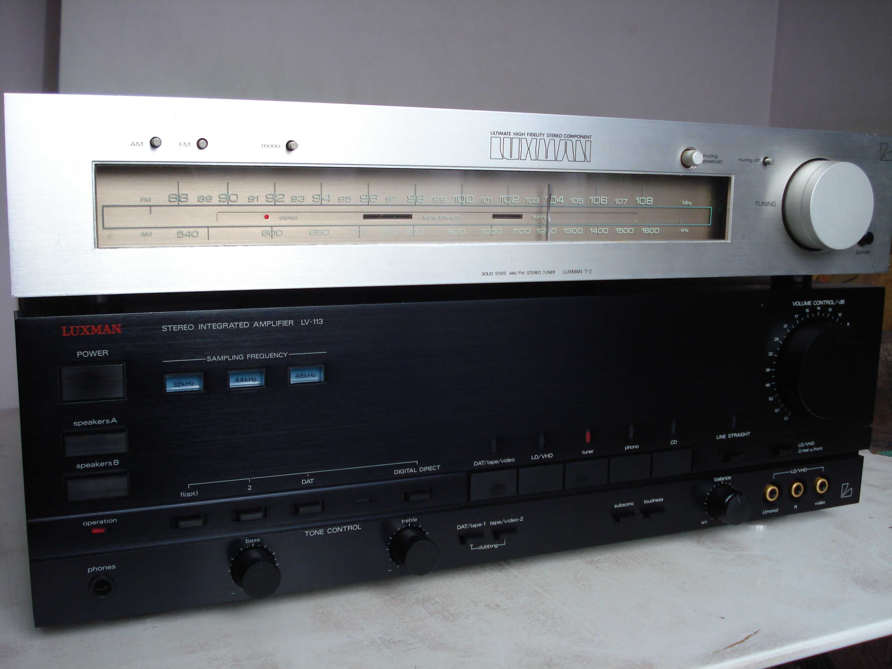 Підсилювач "Luxman" LV-113, тюнер T-2