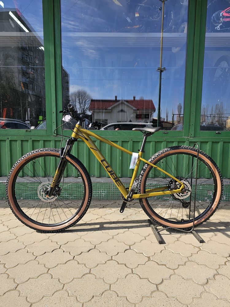 Cube Attention SLX  RockShox Air scott