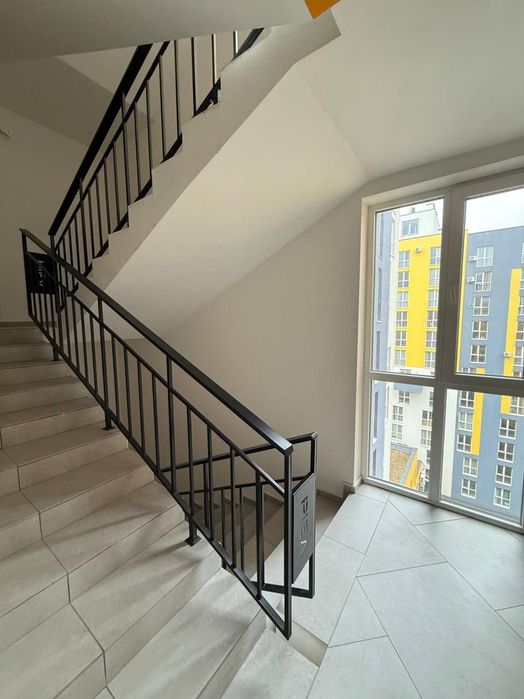 Продаж квартири 55.3 м вул.Рудненська