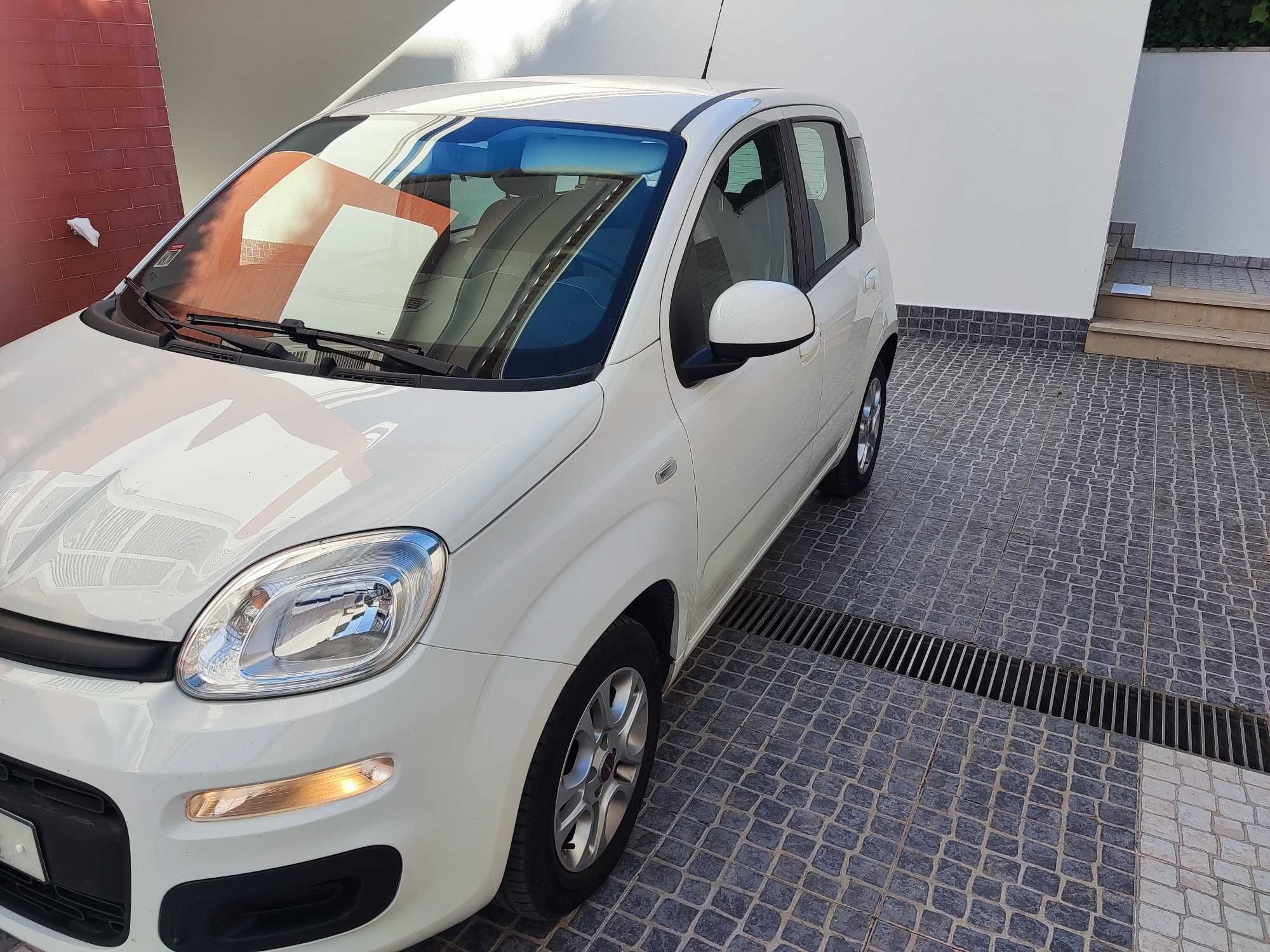 Carro Fiat panda 31000km estado rigorosamente como novo