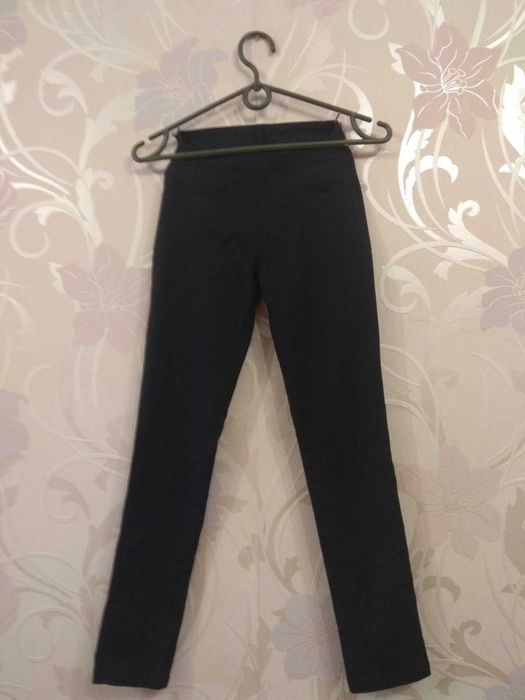 Шкільні брюки розмір 22