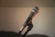 Mikrofon Shure BETA 58A – stan idealny, pełny zestaw