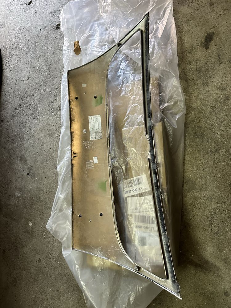 Grelha frontal VW Eos