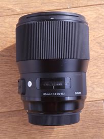 Sigma 135 f1.8 Canon