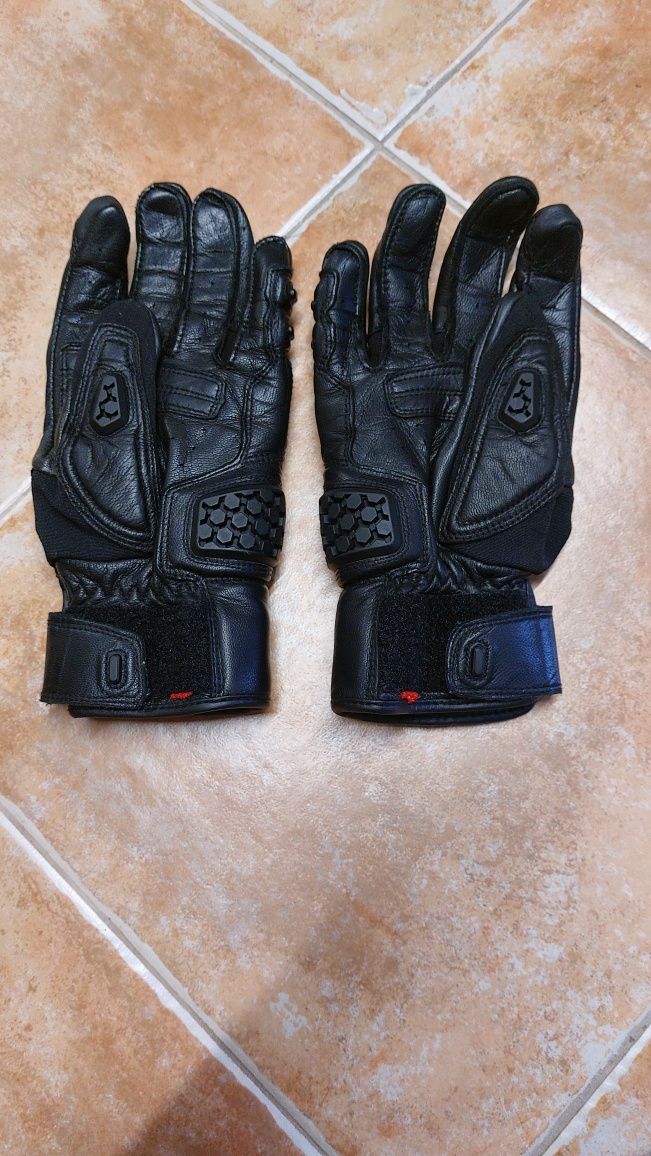 Luvas revit para moto