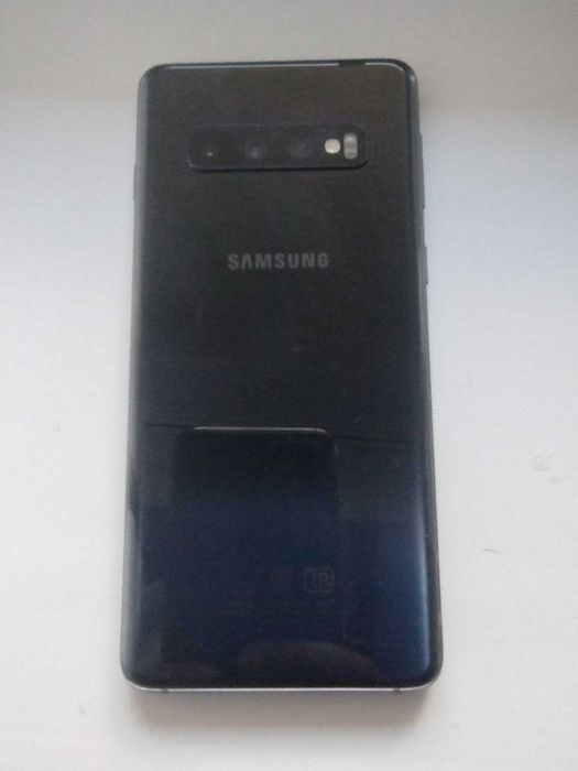 Samsung Galaxy s10  8/128Gb