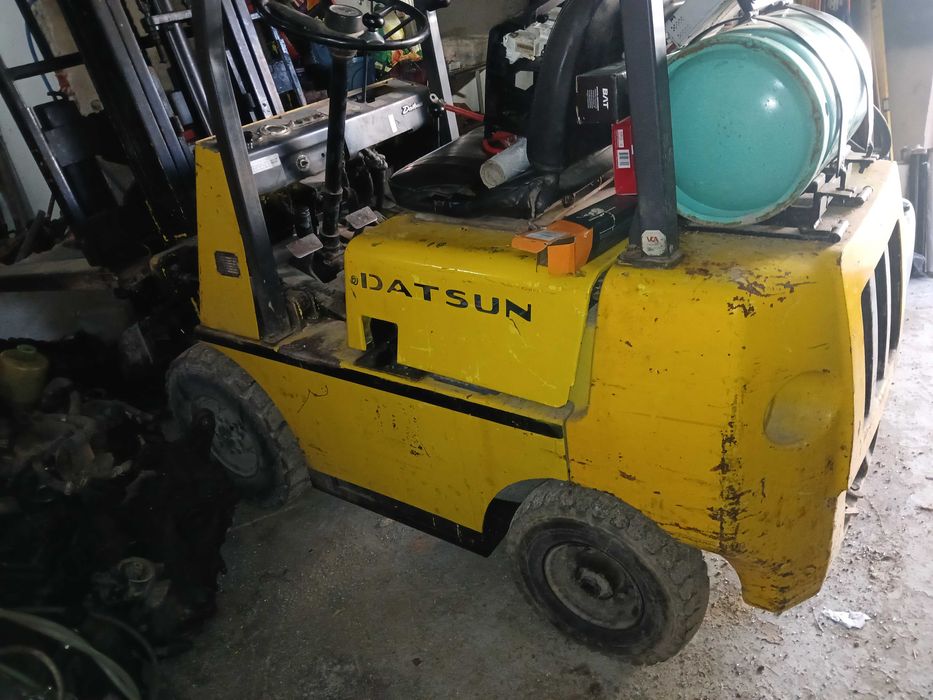 empilhador datsun a gaz