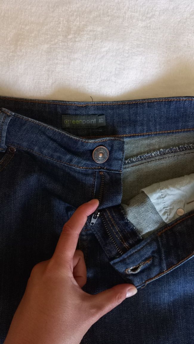 Dżinsowa krótka spódnica z kieszeniami z tyłu GreenPoint jeansowa