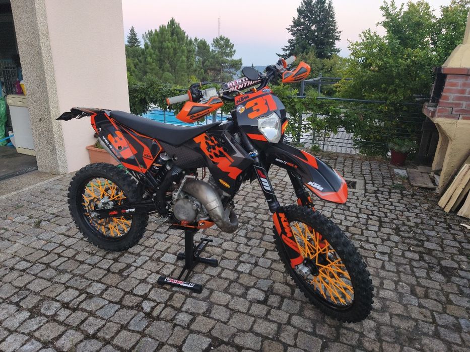 Vendo KTM 125 exc do ano 2008 (matrícula)