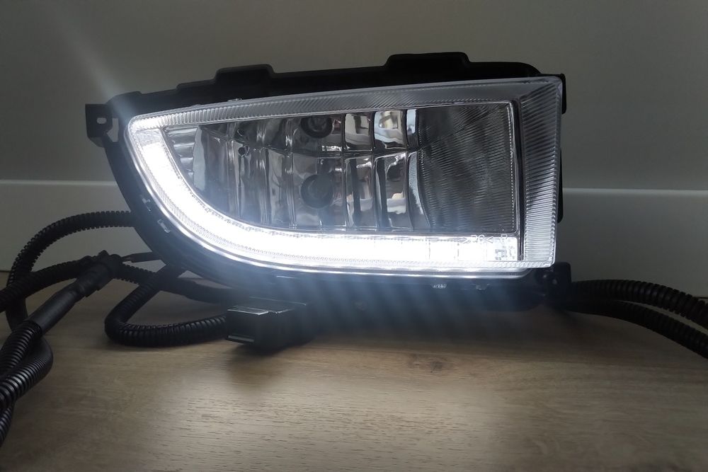 Знижка LED DRL !!! ДХО Противотуманные фары Lancer 9. 05-08р.