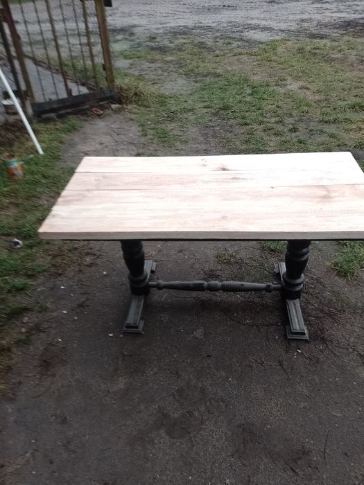 Ława z blatem z desek