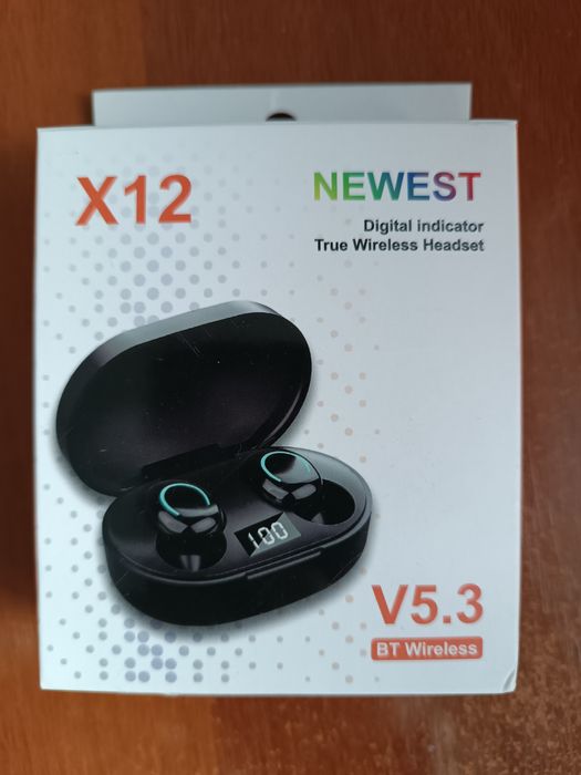 Продам навушники.