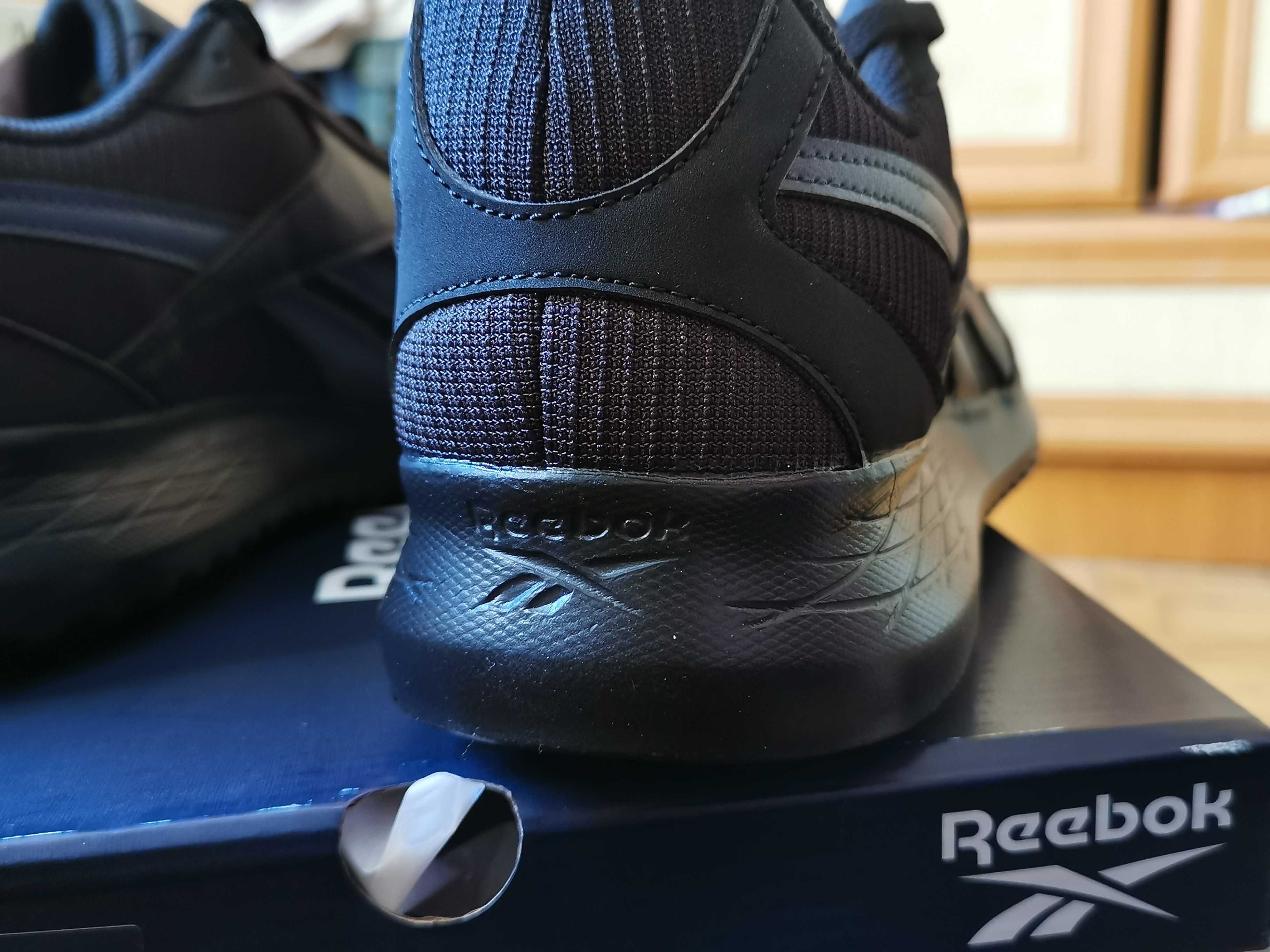 Czarne buty męskie Reebok r43 NOWE z metkami Ładne