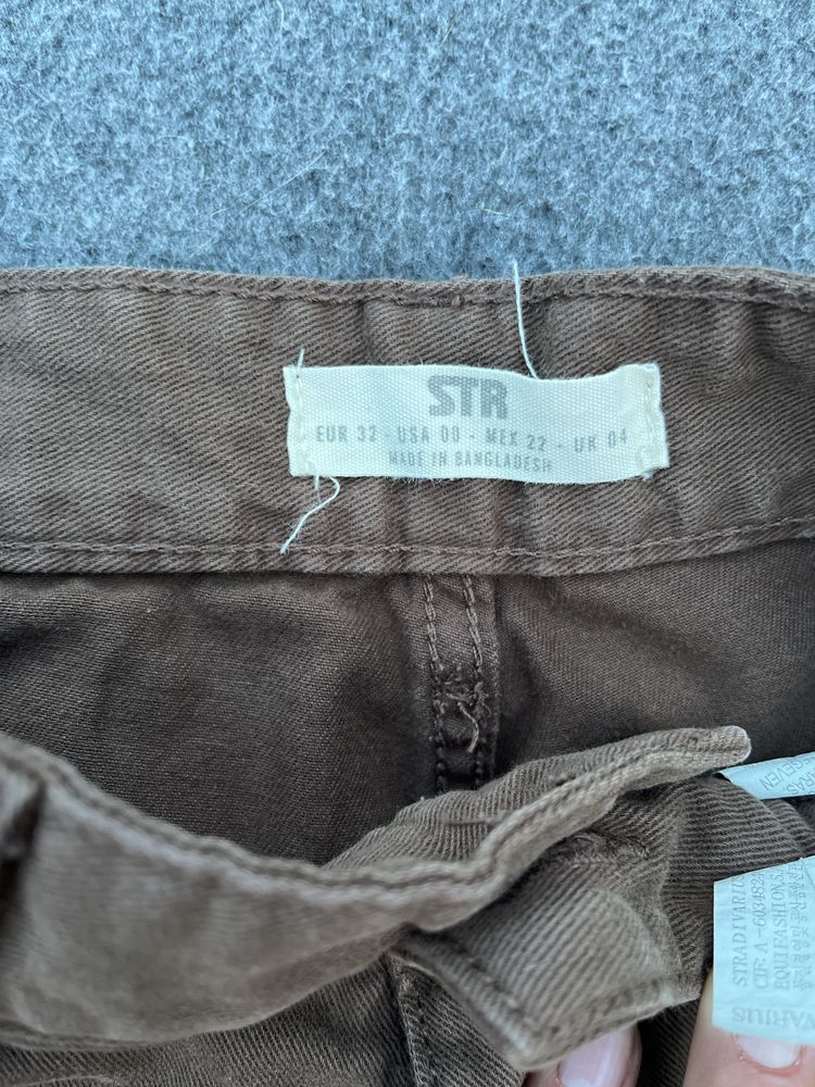 Джинсы карго Stradivarius xs
