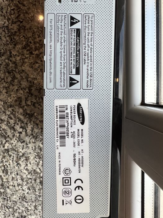 Kino domowe samsung tylne glosniki bezprzewodowe