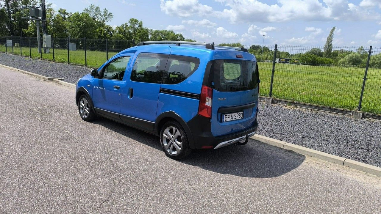 Dacia Dokker Stepway 1.2 TCe 115KM 2015r 154000 km Fra 23% HAK Klima