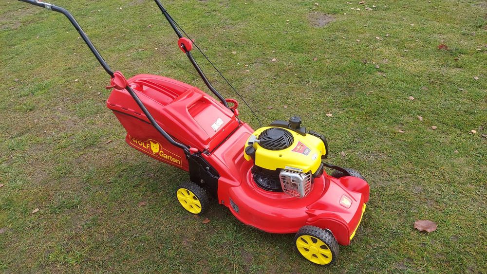 Kosiarka spalinowa  wolf garten jak nowa w bdb  kosz 5.5hp silnik brig