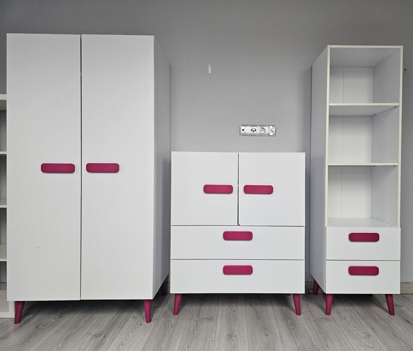 Zestaw mebli dziecięcych