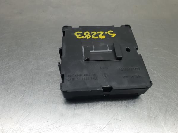 Módulo confort RENAULT Arkana I