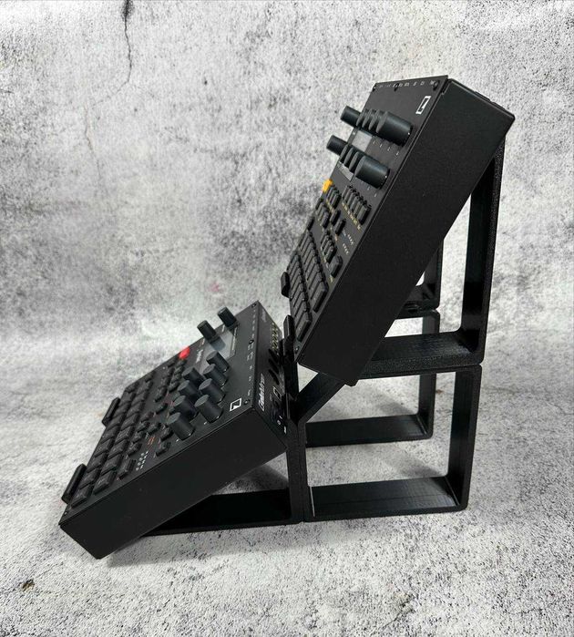 Стенд Elektron – Digitakt, Digitone, Syntakt, Analog Heat, Octatrack.