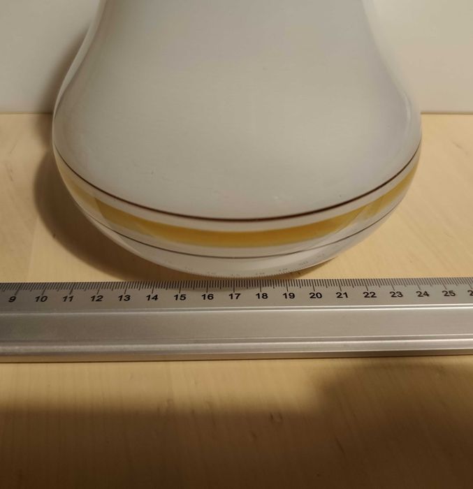 Szklany klosz do  lampy żyrandola z czasów PRL