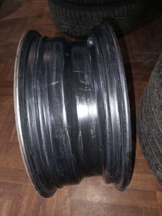 Диски с ковпаками R16 original