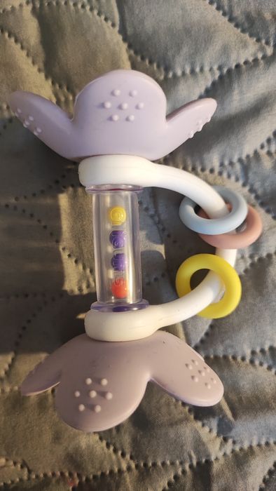 Gryzaki silikonowe grzechotki