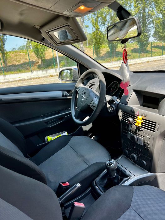 Opel astra-H 2004
