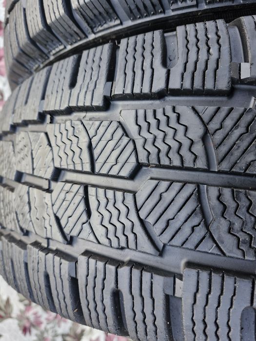 Шини 215/65r15c Nordexx