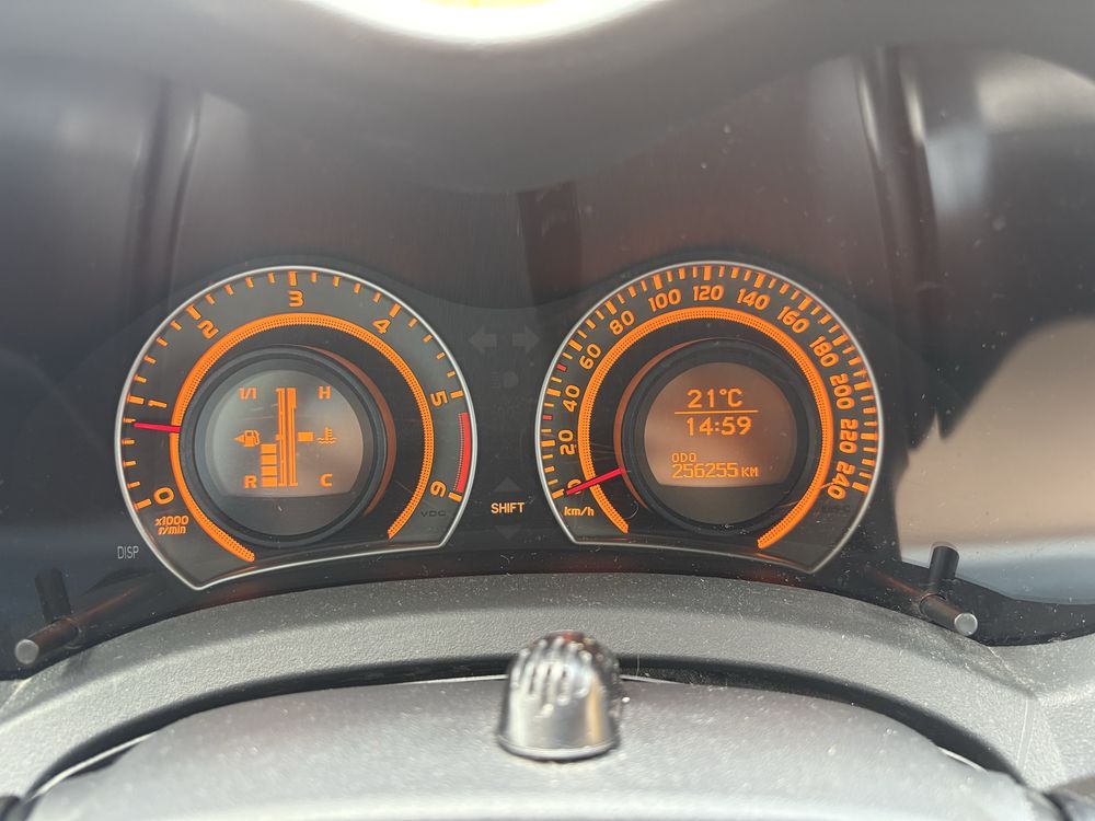 Toyota auris 2.0 2009