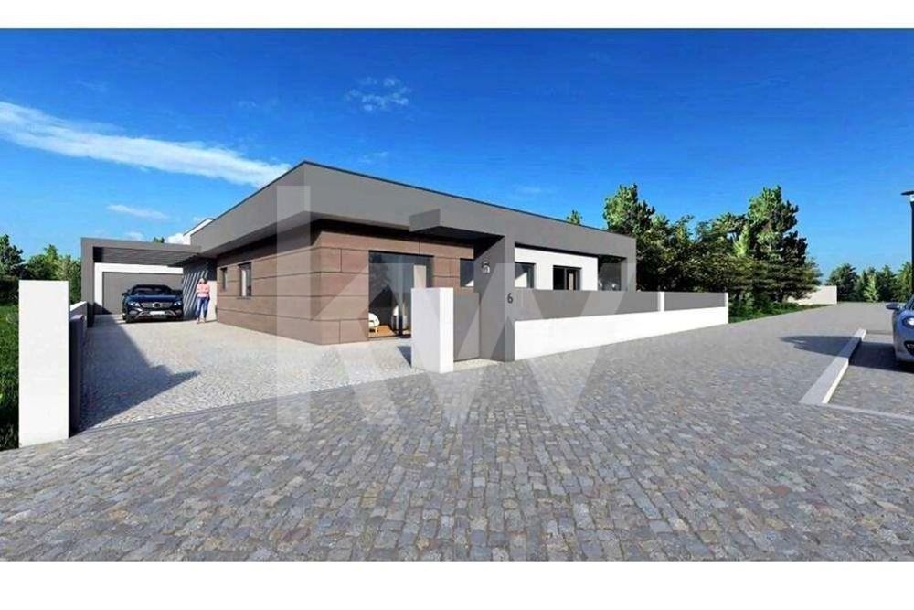 Moradia  T5 De Luxo Com Piscina  Em Galeotas - Azeitão