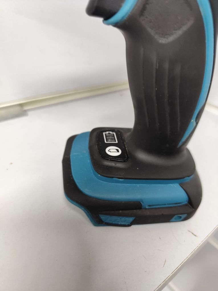 Makita DTD 146/ імпакт Макіта оригінал ударний шуруповерт
