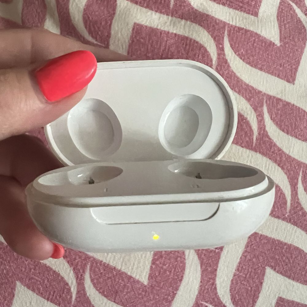Oppo Enco Buds etui ładujące