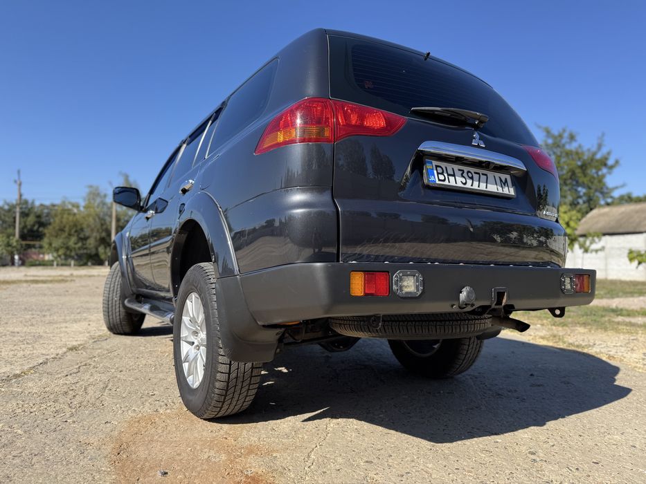 Mitsubishi Pajero Sport ll 2012 року