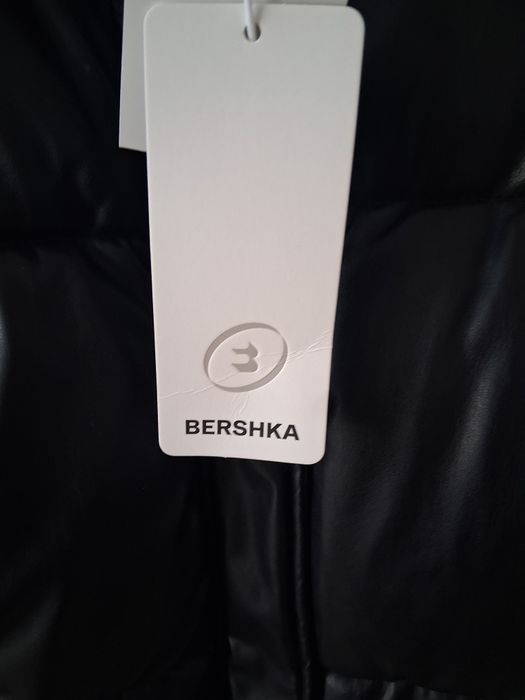 Карточка Bershka, розмір S