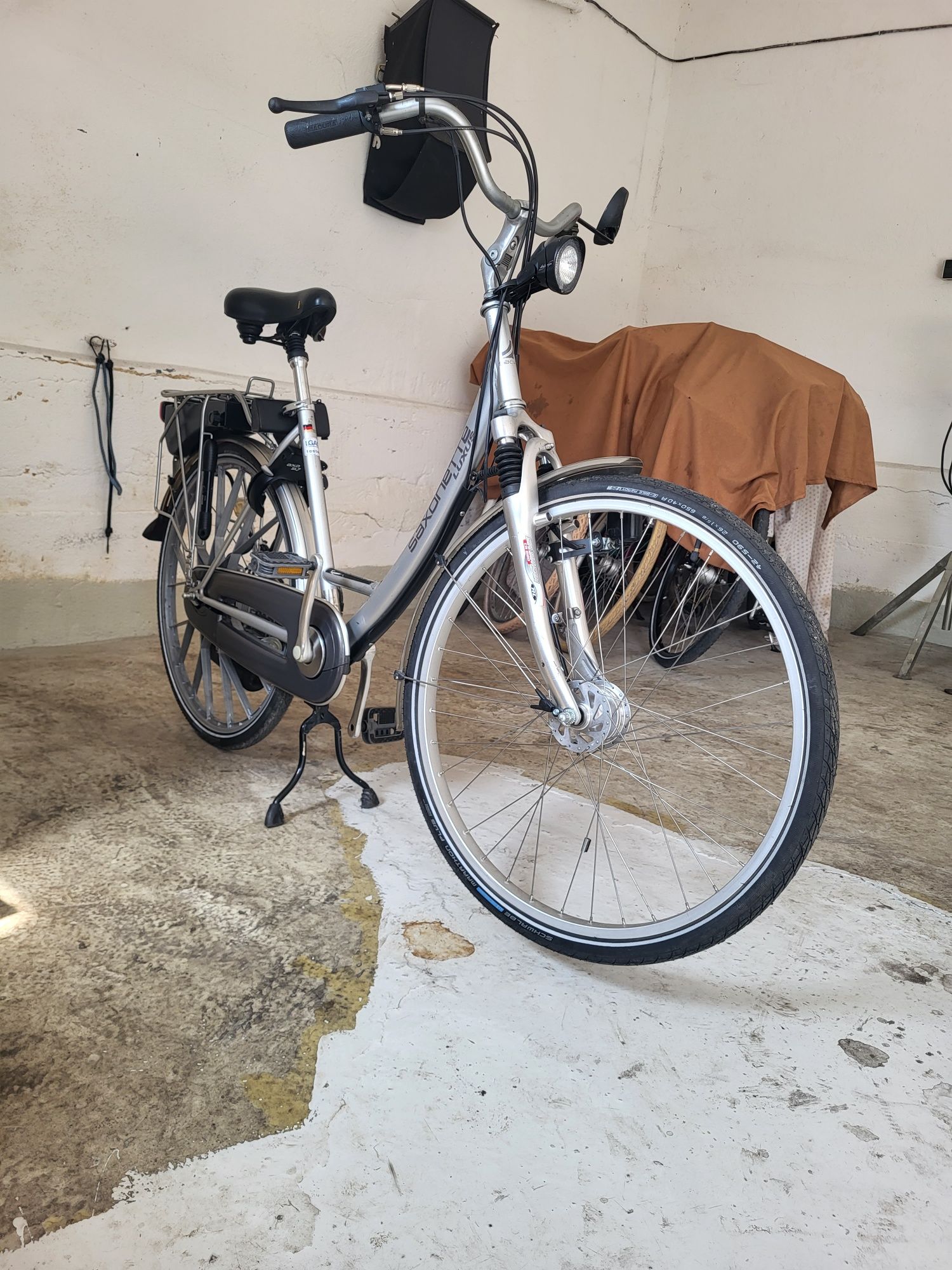 Rower z silnikiem spalinowym sachs301a